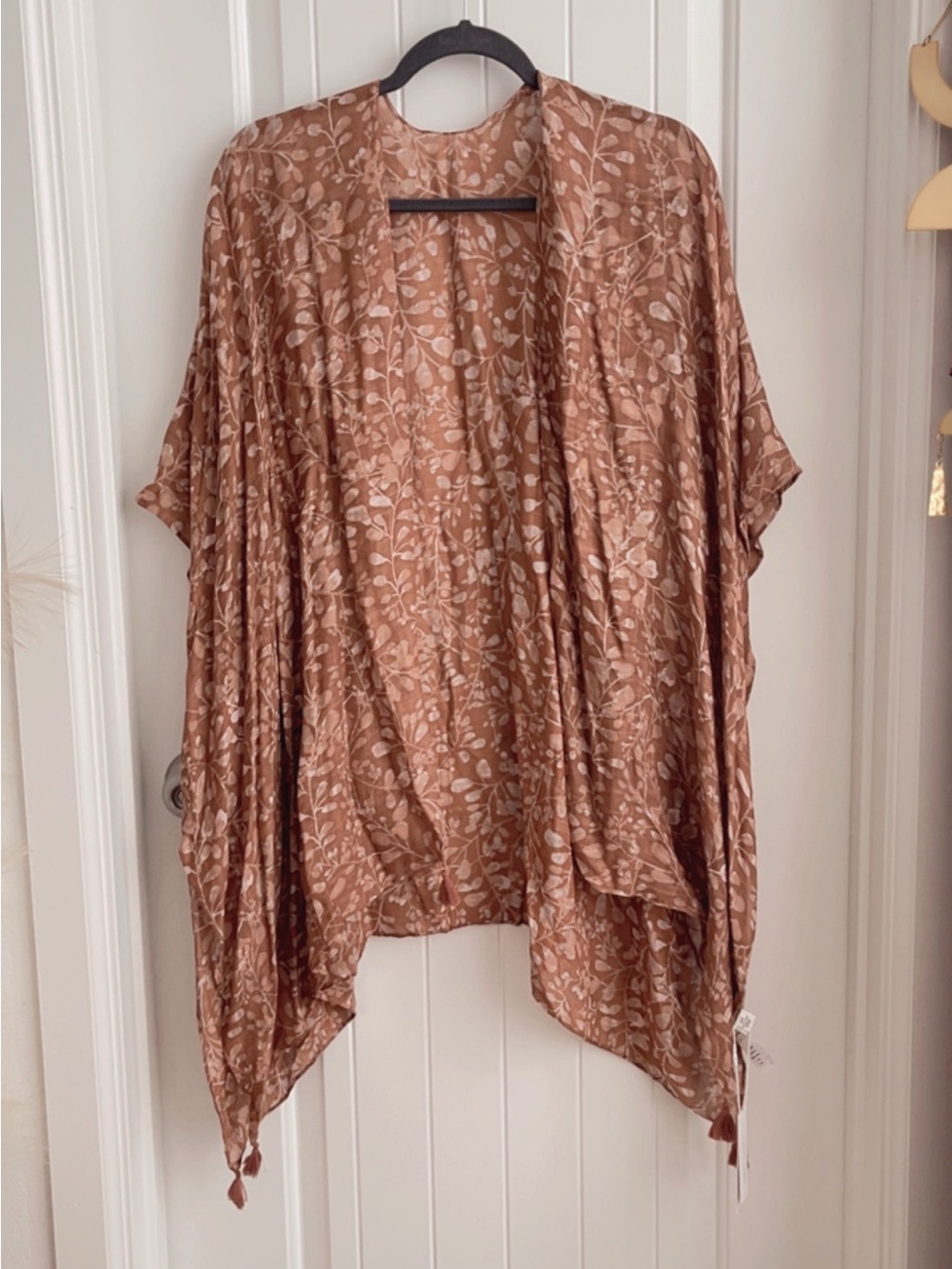 Gentle Fawn Floral Kimono Jacket